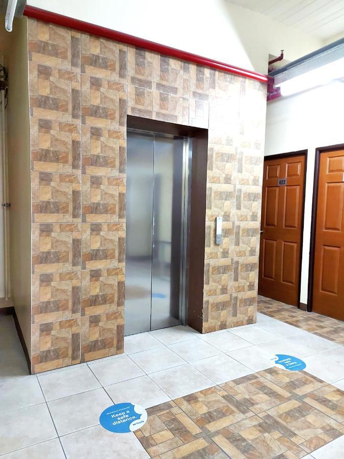 Airobedz Manila - A Value Hotel Екстер'єр фото